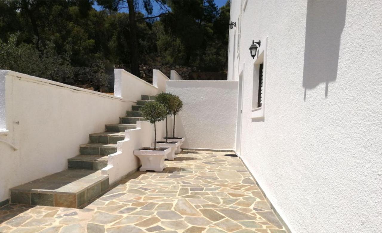 Pefkides Aegina Boutique Apartments Agia Marina  Ngoại thất bức ảnh