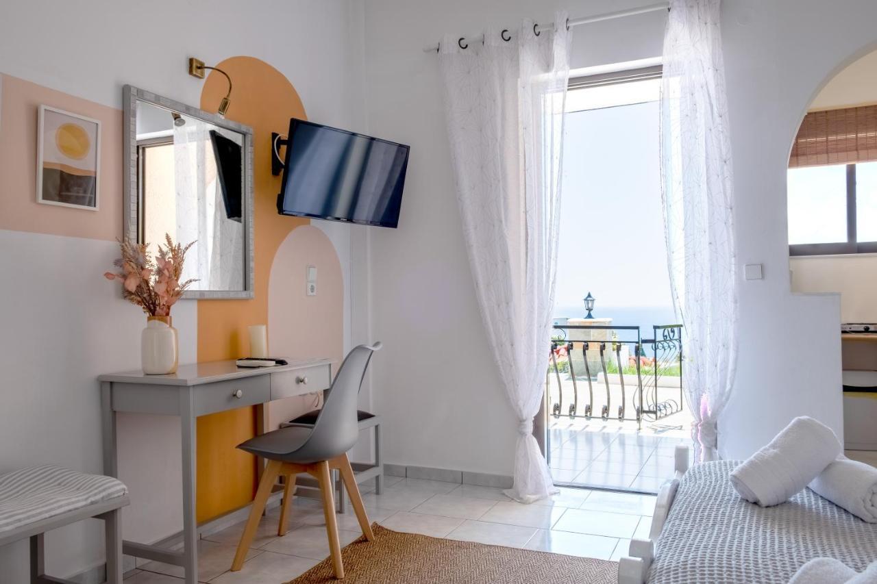 Pefkides Aegina Boutique Apartments Agia Marina  Ngoại thất bức ảnh